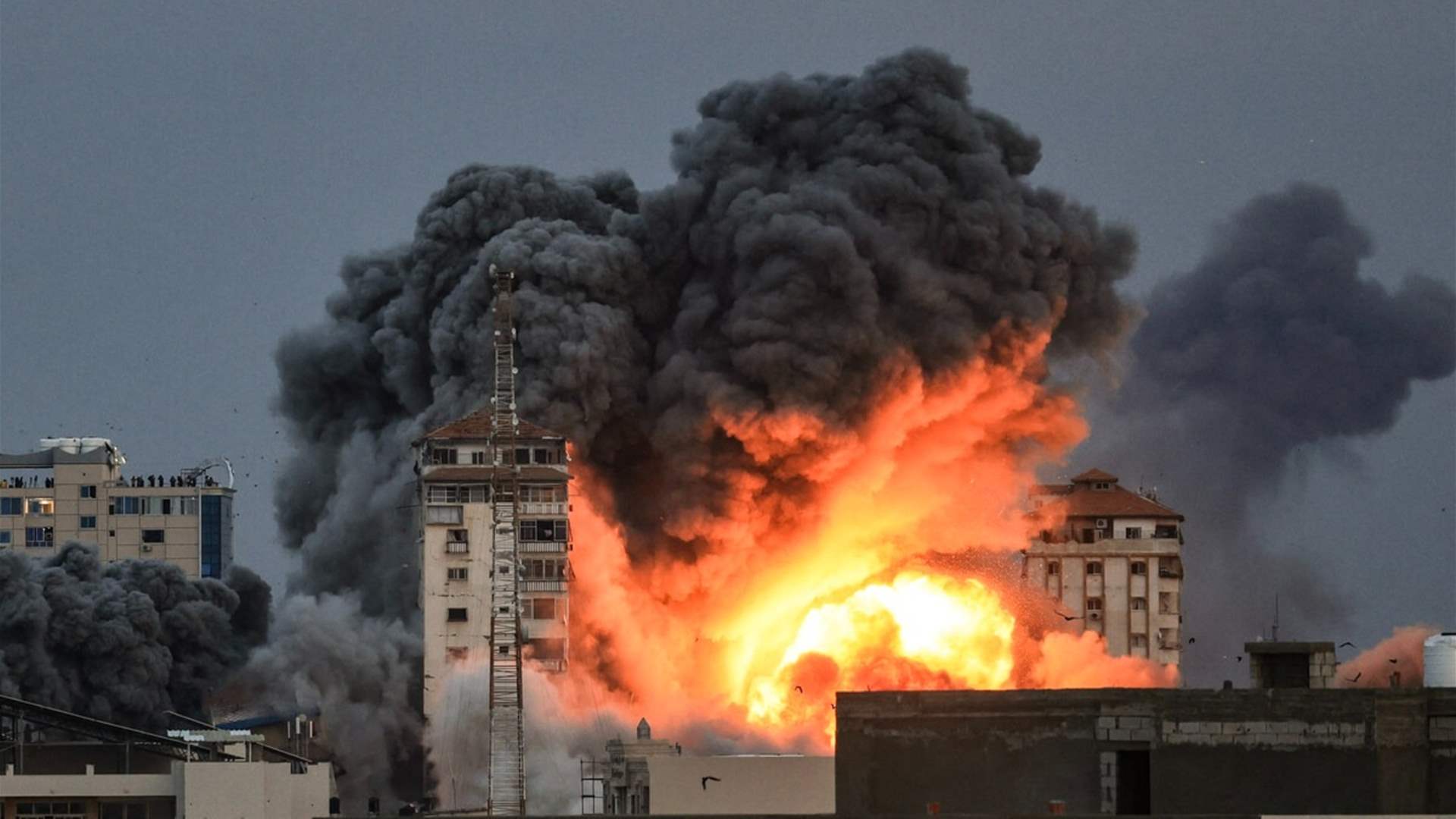 ارتفاع حصيلة قتلى القصف الاسرائيلي على غزة الى 10812 شخصا