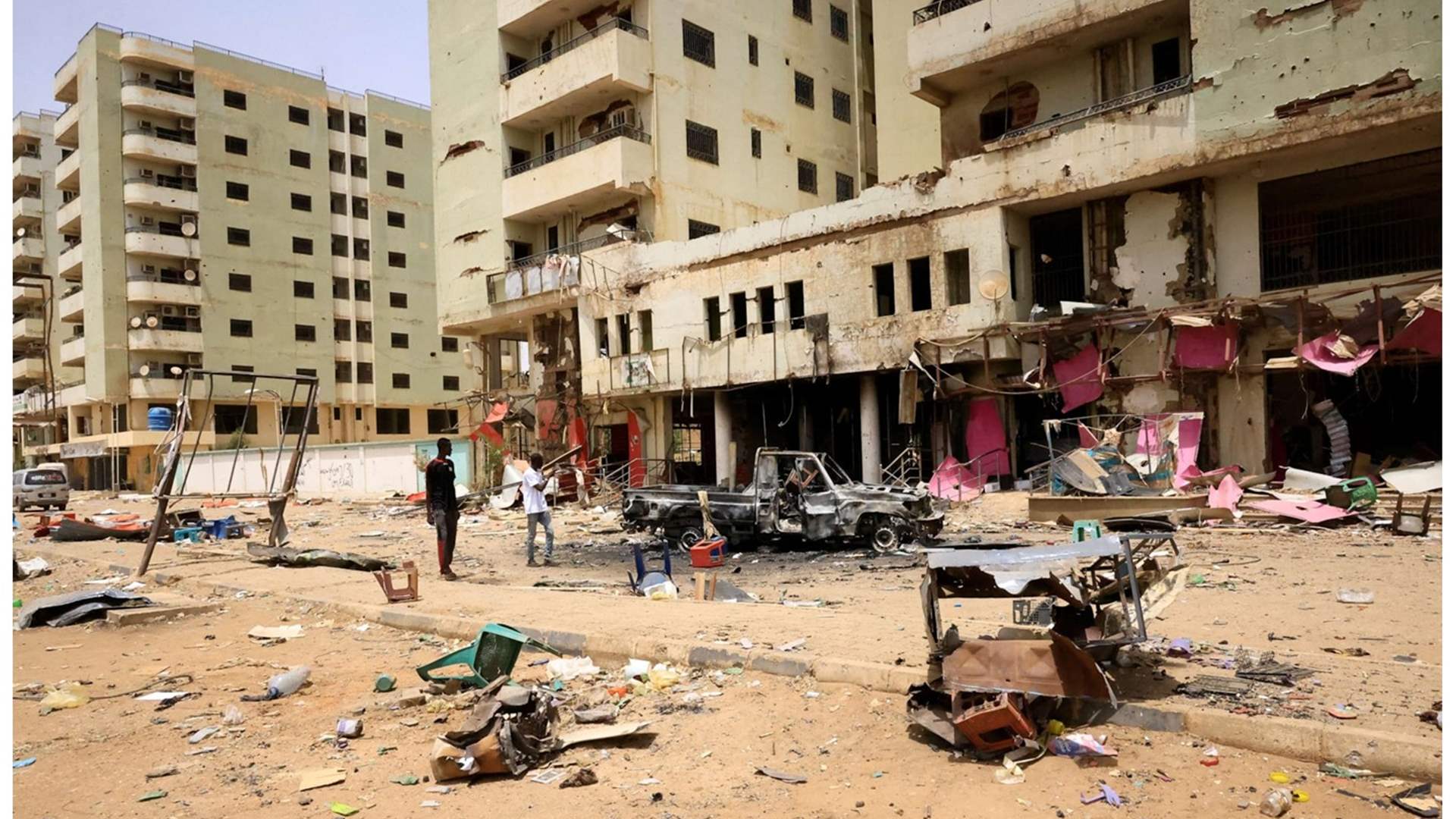 جثث في شوارع السودان