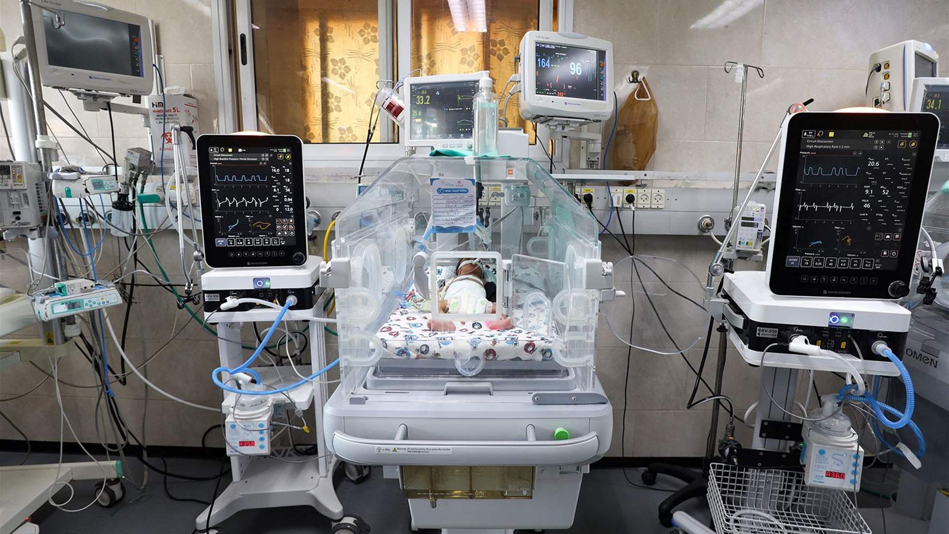 Hamas Health Ministry reports death of 27 patients, seven Premature babies in Al-Shifa Hospital 