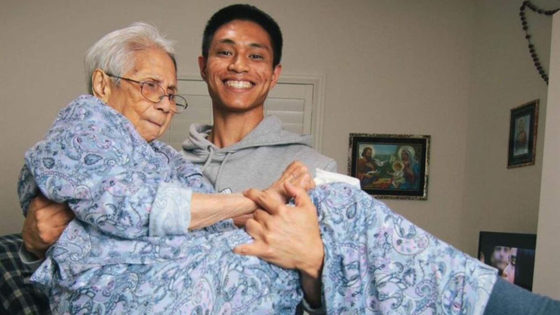 ابن الـ 19 عاماً تزوج امرأة تسعينية لإنقاذ حياته...إليكم القصة كاملة!