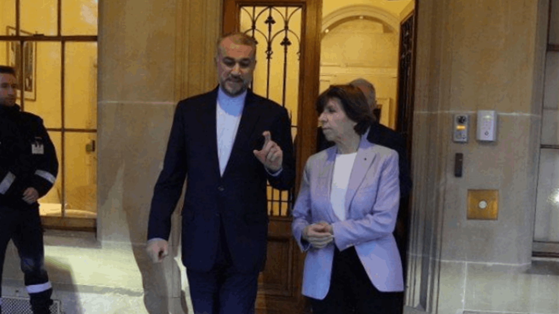 فرنسا تحذر إيران من أي تصعيد على خلفية النزاع بين إسرائيل وحماس