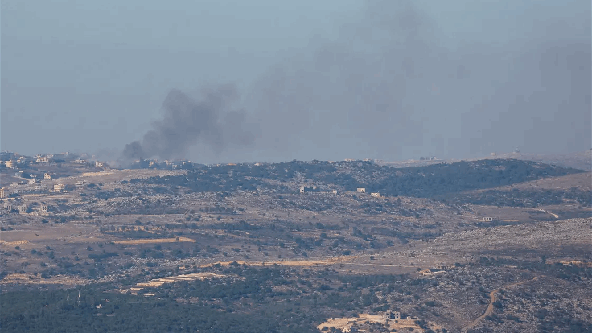 Communication network in Mays al-Jabal area disrupted amidst Israeli bombardment