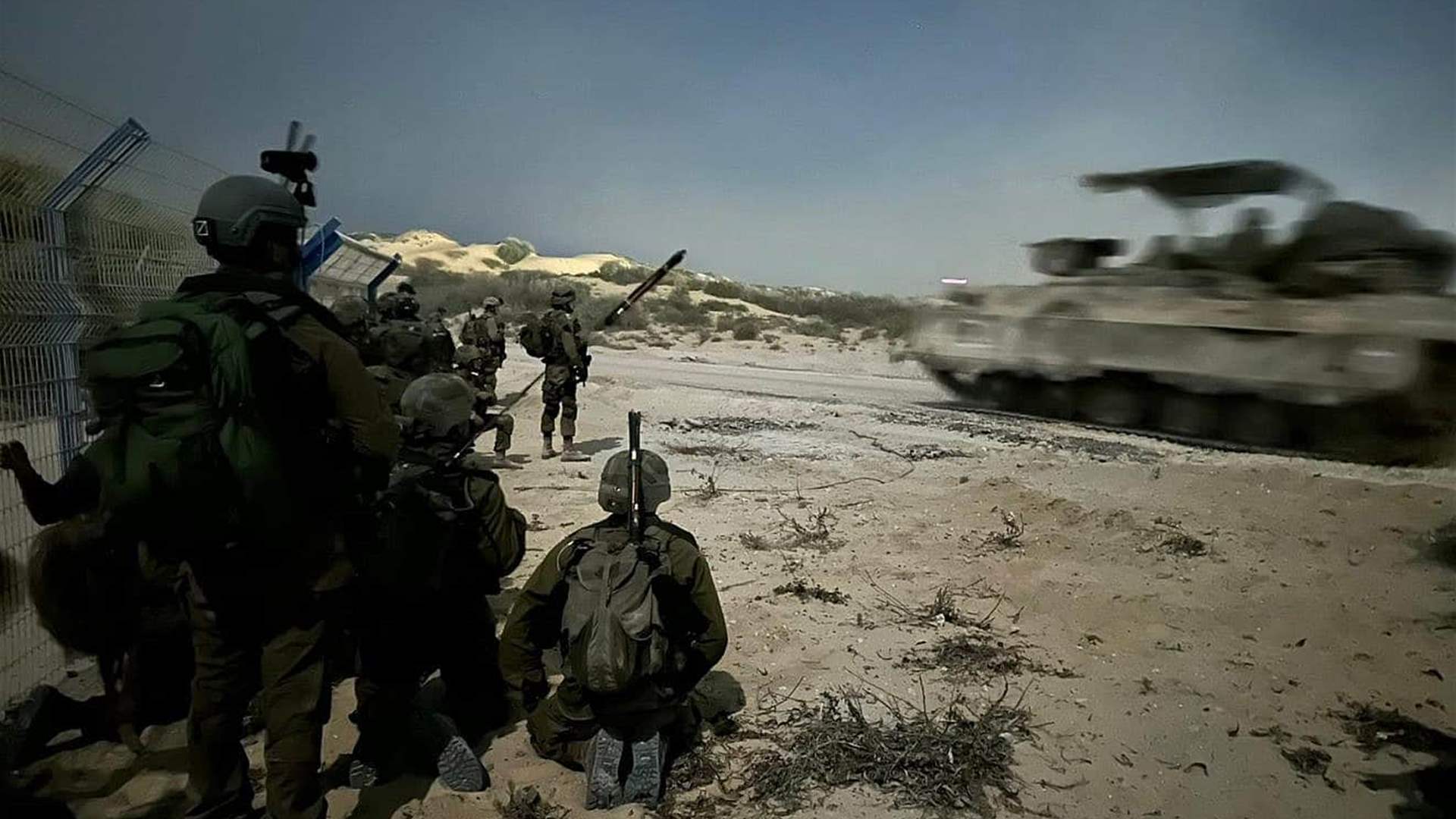 Israeli army announces the killing of three soldiers in the Gaza Strip, bringing the death toll to 62