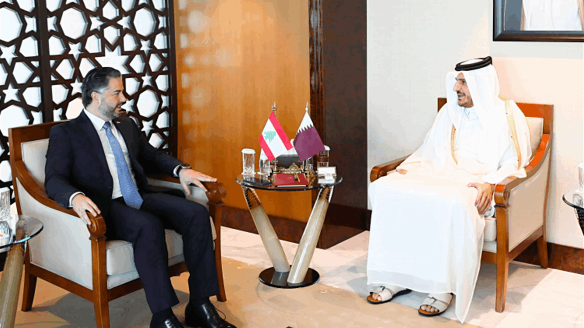 سلام يلتقي وزير التجارة القطري في الدوحة... وإتفاق على تفعيل اللجنة المشتركة