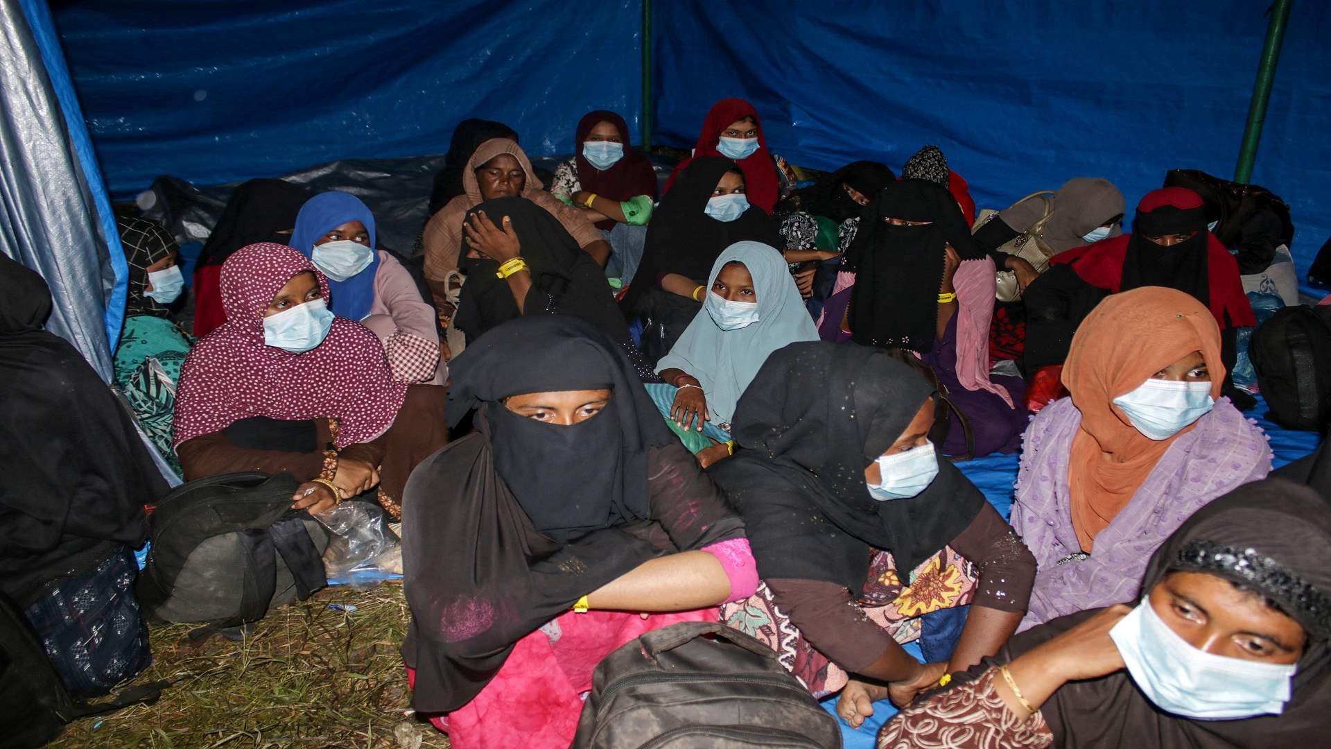 وصول نحو 200 لاجئ من الروهينغا إلى إندونيسيا 