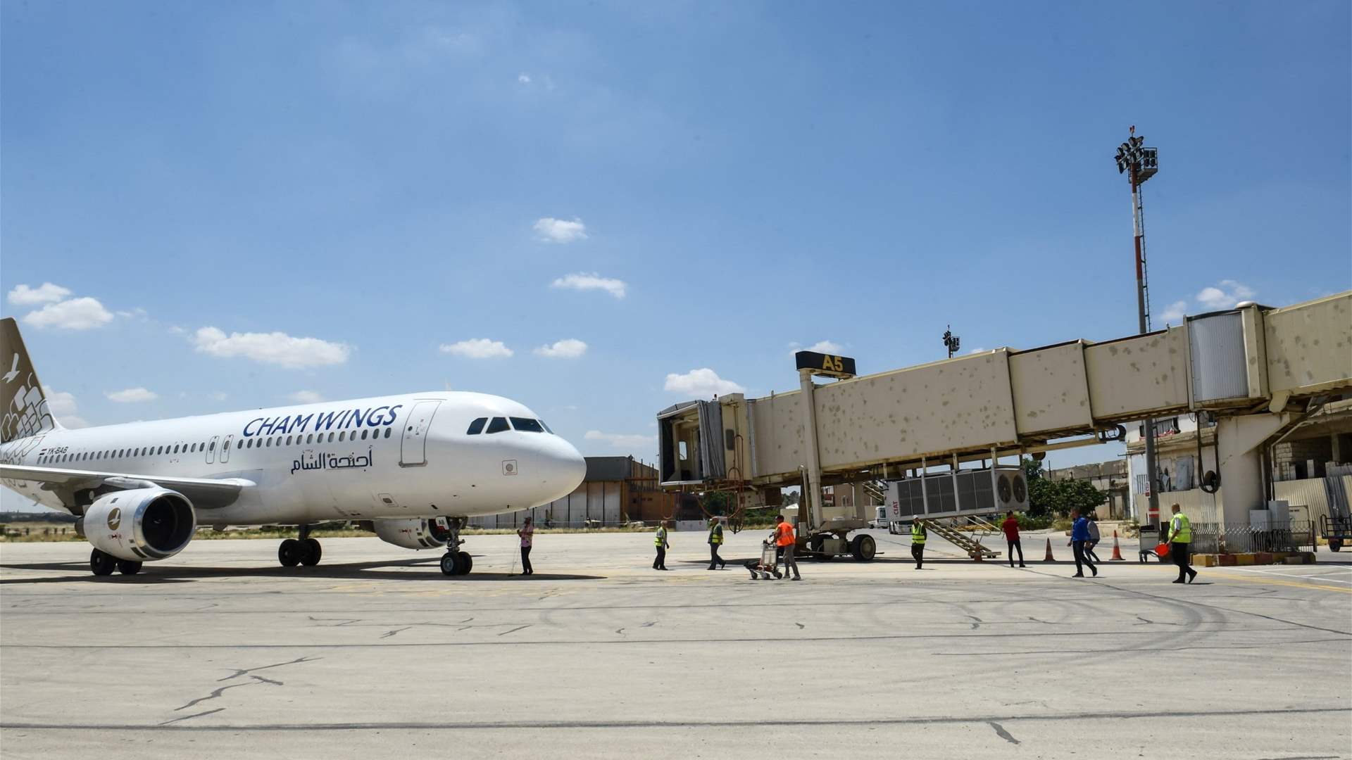 Israeli Strikes Keep Damascus and Aleppo Airports Shut