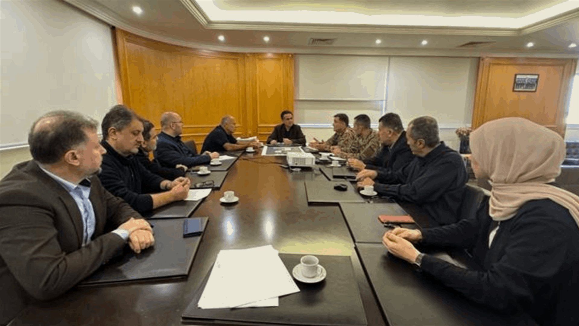 حمية التقى وفداً من فوج الهندسة في الجيش: الظروف الاستثنائية تفرض علينا جميعاً المزيد من التعاون