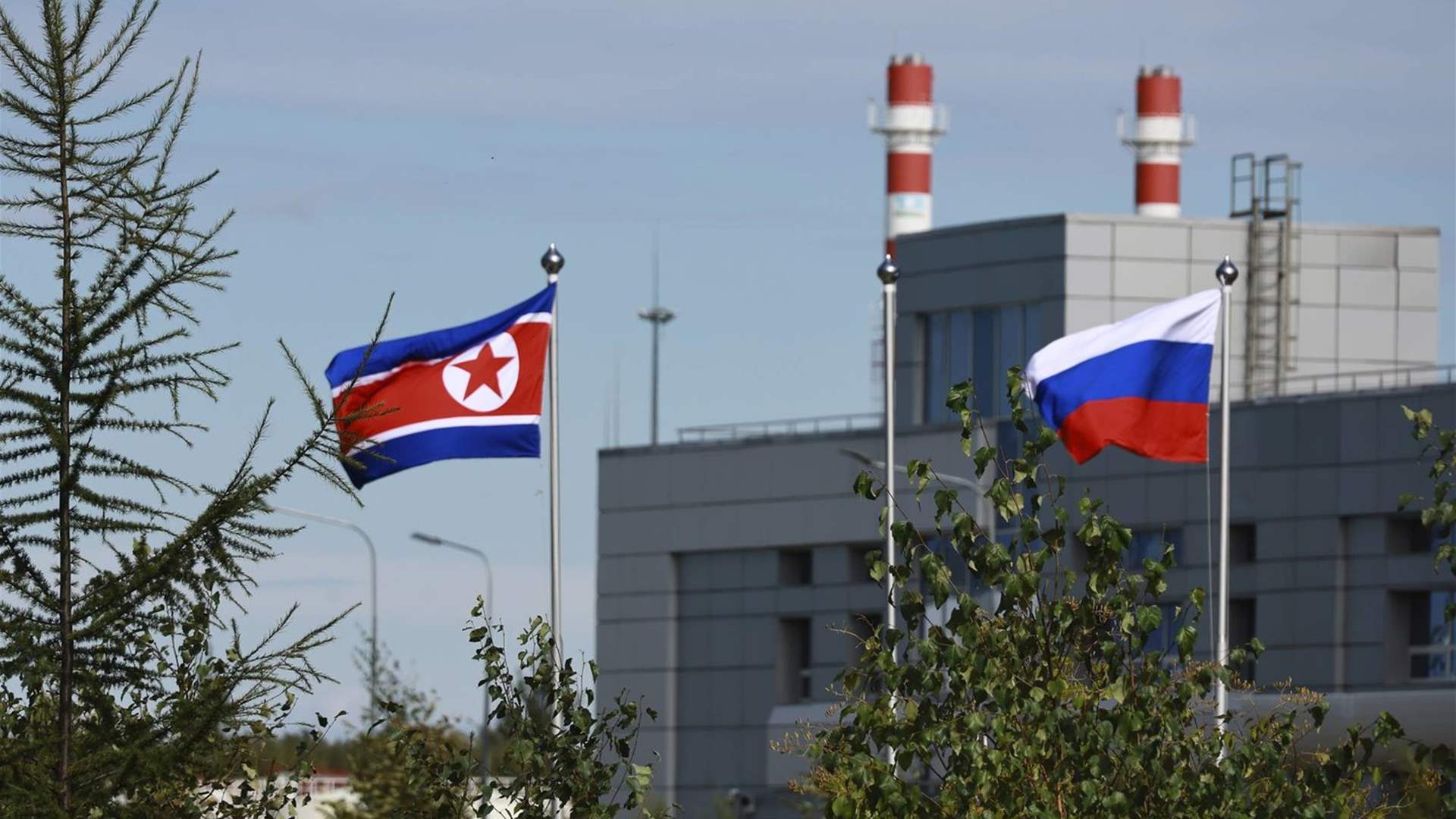 سيول: كوريا الشمالية ترسل قوات لإعادة بناء نقاط حراسة حدودية 