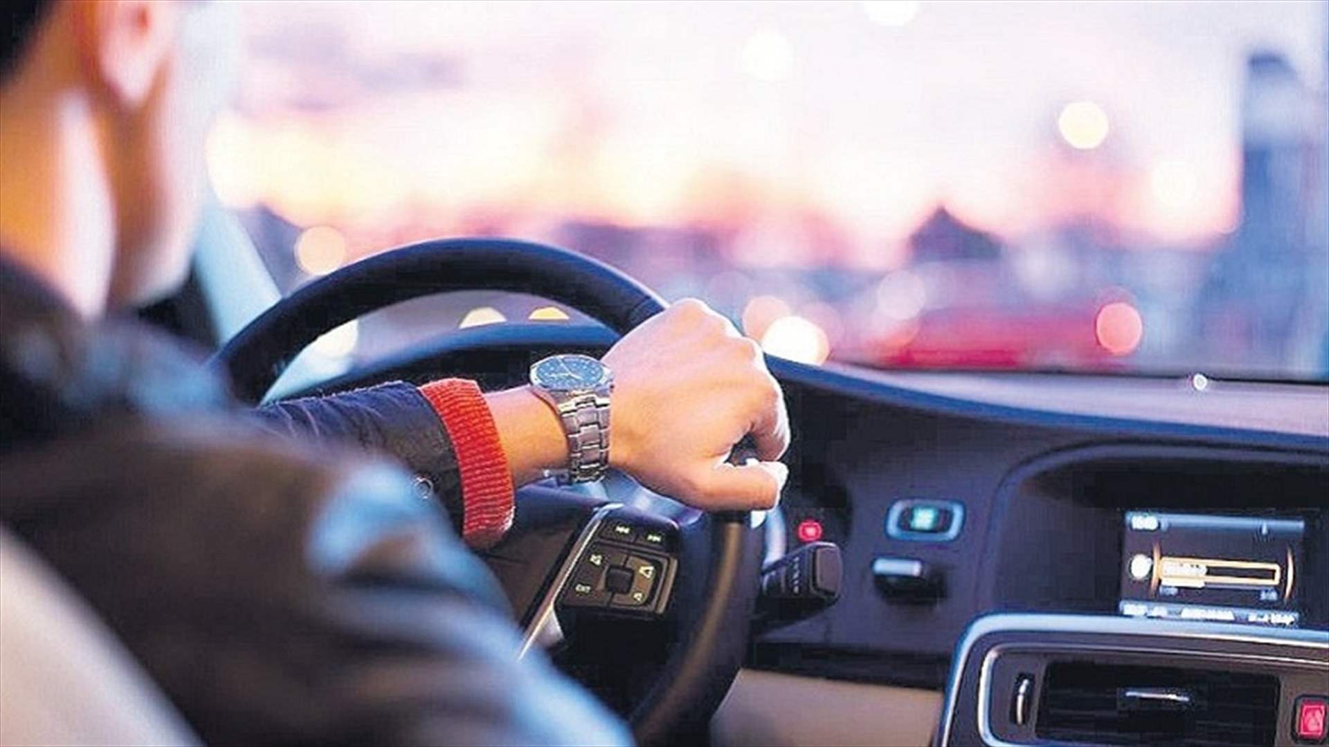 رجل يحرم من القيادة لمدة عام... وهذه تهمته! 