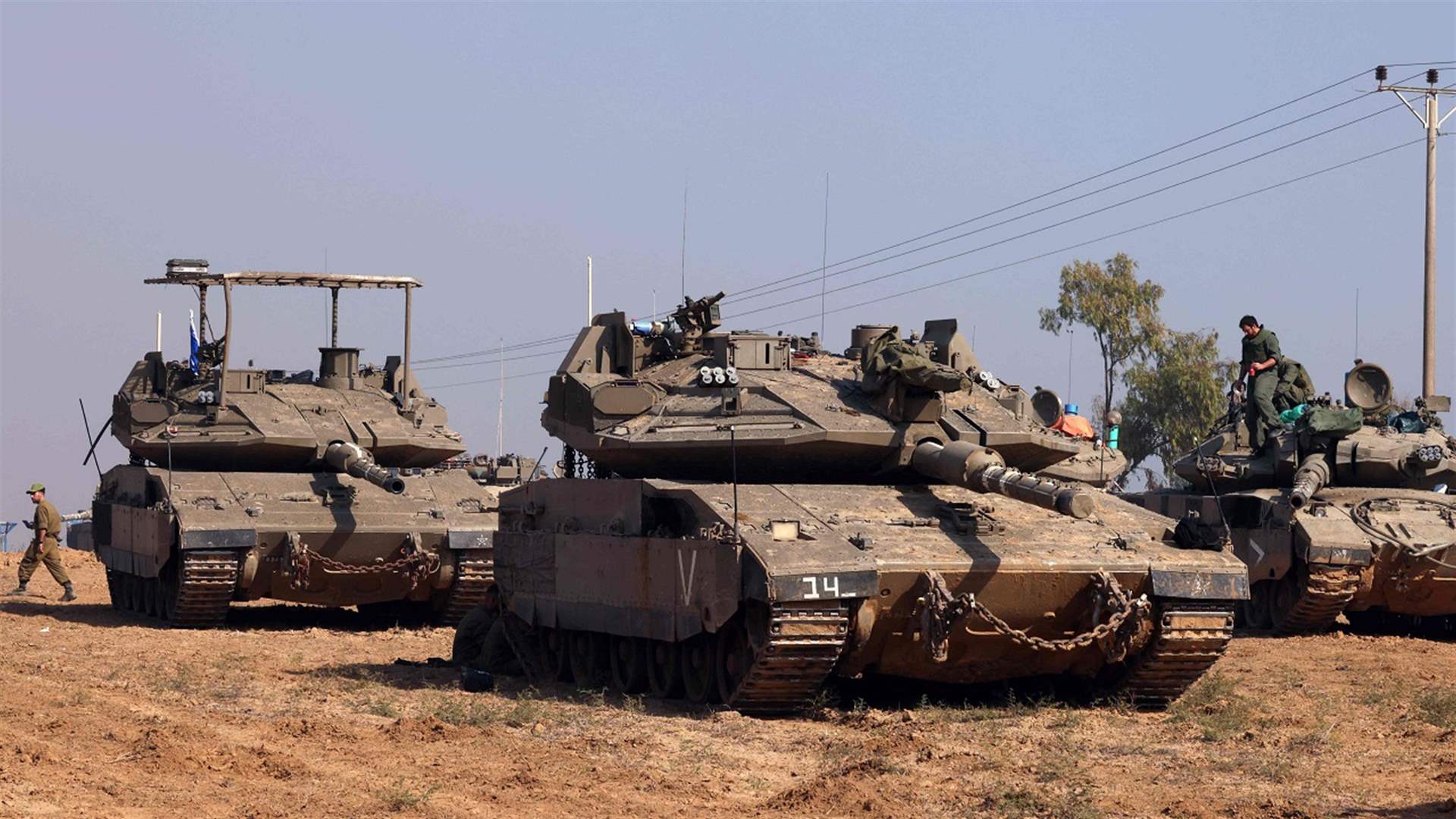 Dozens of Israeli tanks infiltrate southern Gaza Strip: Eyewitnesses to AFP 