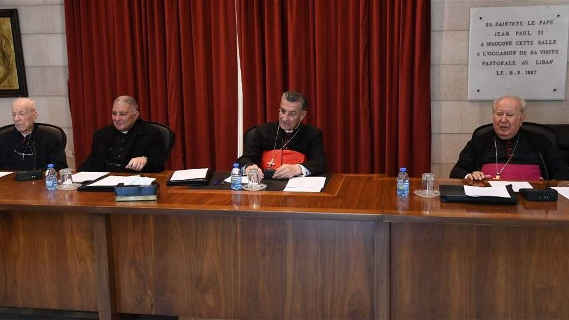 المطارنة الموارنة: قرار الحرب والسلم يجب أن يكون في يد الدولة اللبنانية وحدها