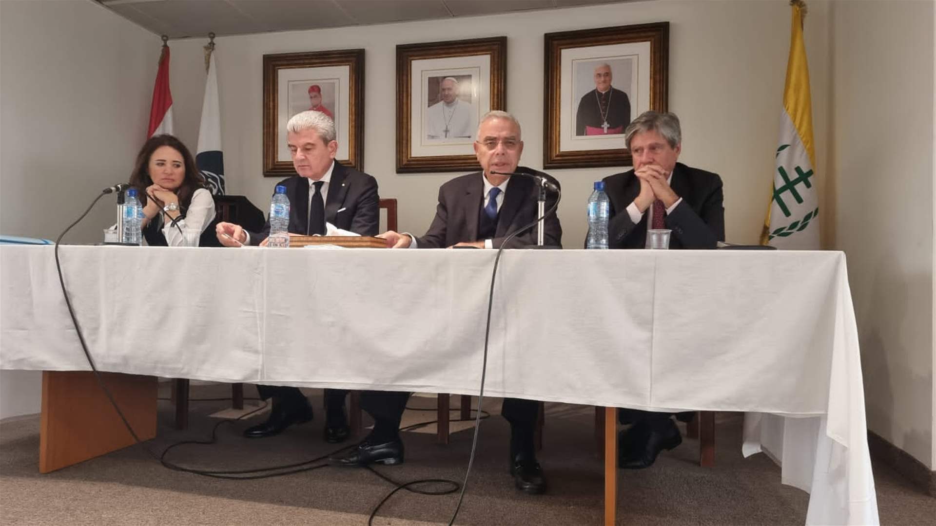 رئيس الرابطة المارونية: لا بدّ من مواجهة التطورات الأخيرة التي تتهدّد لبنان بموقف موحّد 