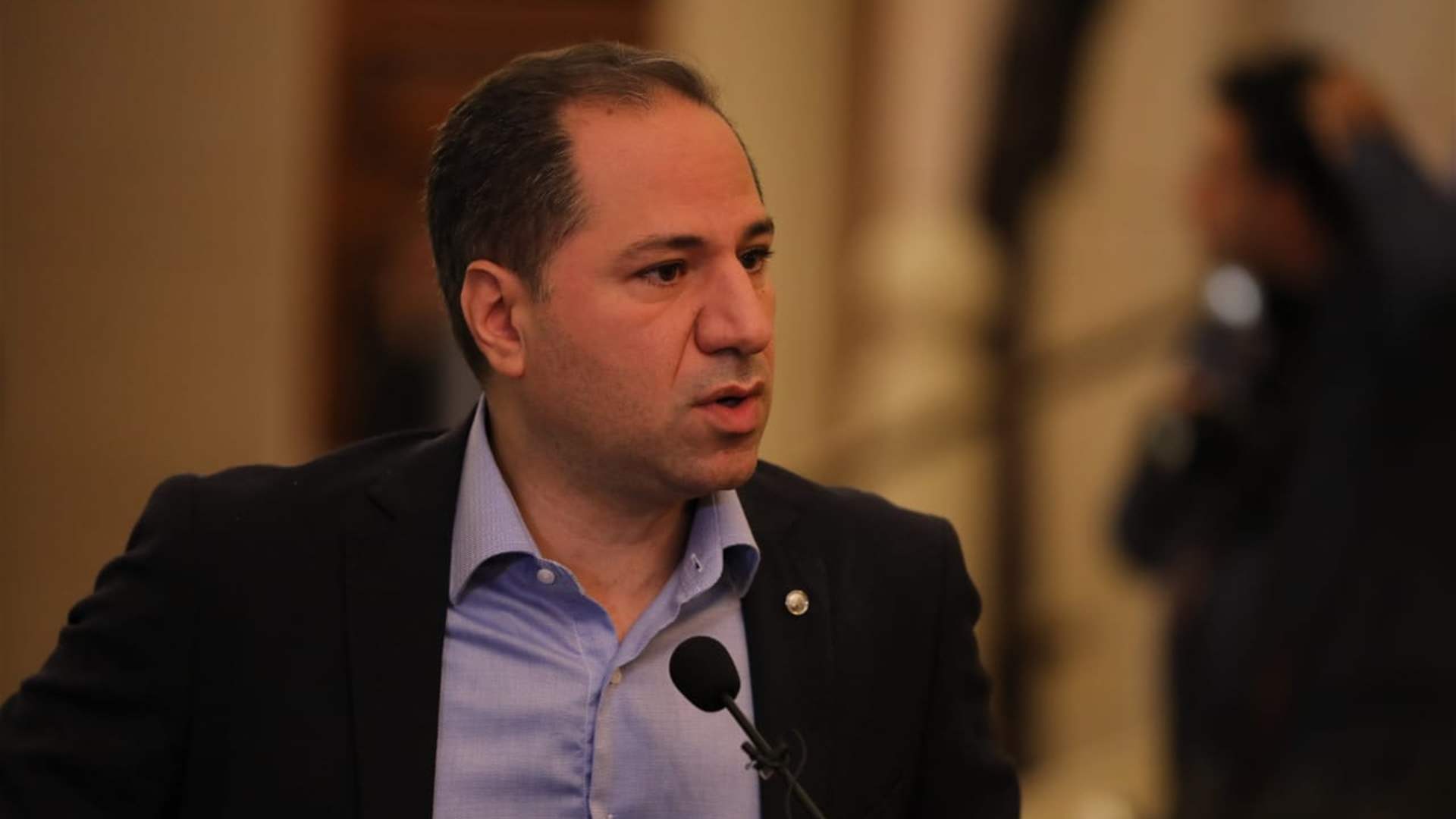 الجميل: نضحي ببلدنا مناصرةً لحروب الآخرين