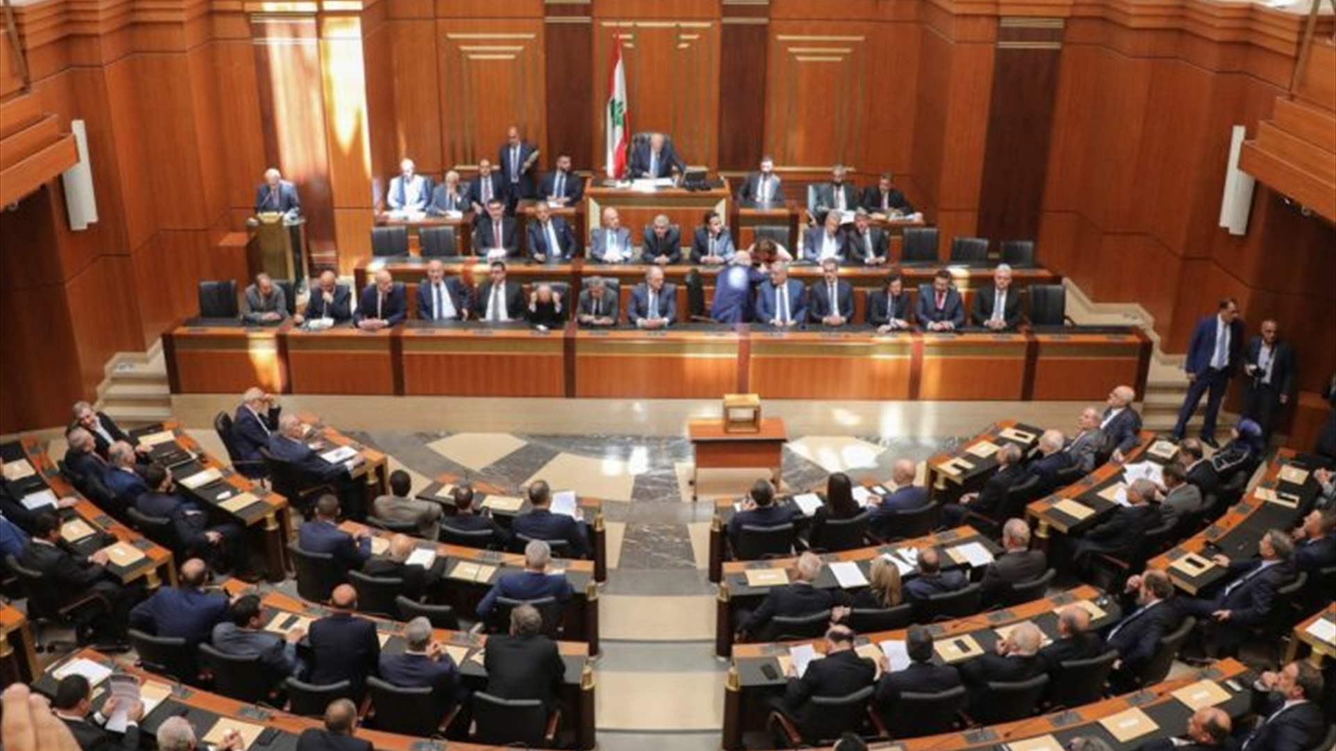 Legislative session will not reach a solution for the extension of the Army Commander's term 