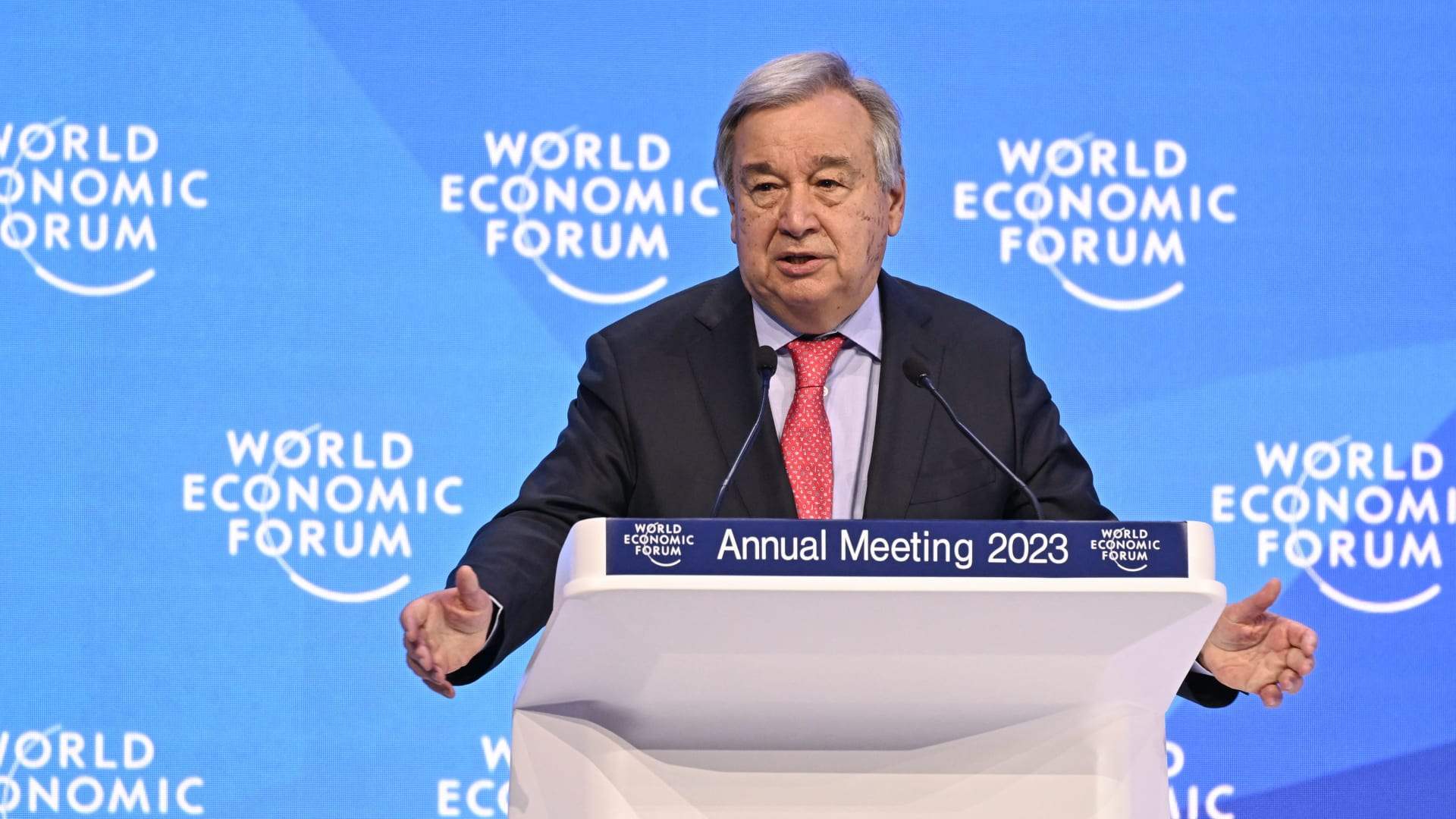 غوتيريش: على عصر الوقود الأحفوريّ أن ينتهي