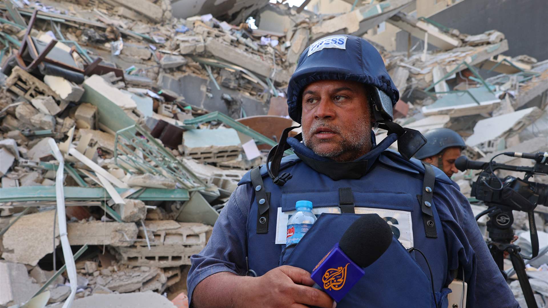 Al Jazeera&#39;s Wael al-Dahdouh wounded in Khan Yunis