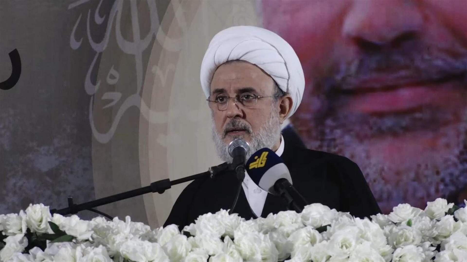 قاووق: رؤوس قادة العدو تحت معادلات المقاومة