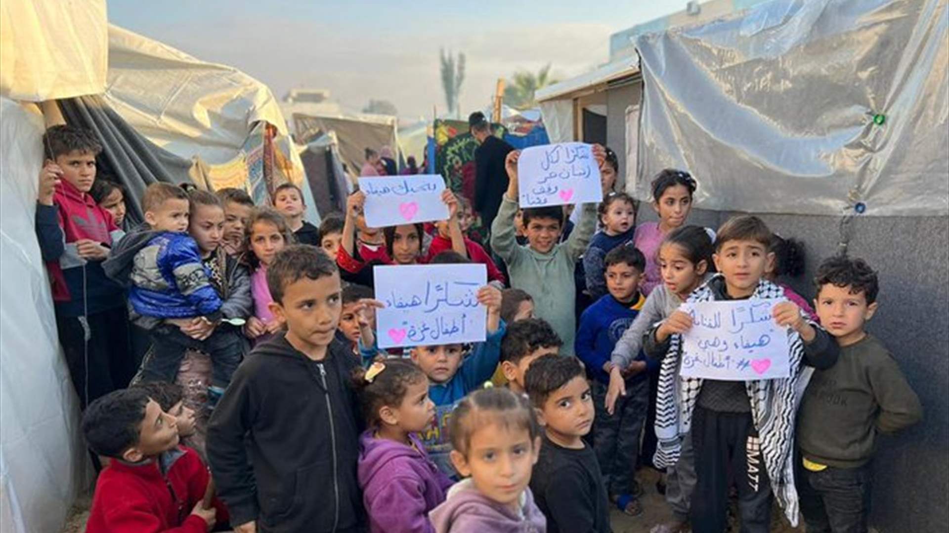 &quot;نحبّك هيفاء&quot;... أطفال غزة يوجّهون رسالة محبّة وتقدير لإنسانيّة هيفاء وهبي
