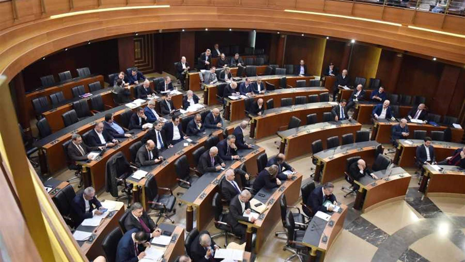 "بروفة" رئاسية بعد العسكرية واستكمال التعيينات إلى السنة الجديدة (نداء الوطن)
