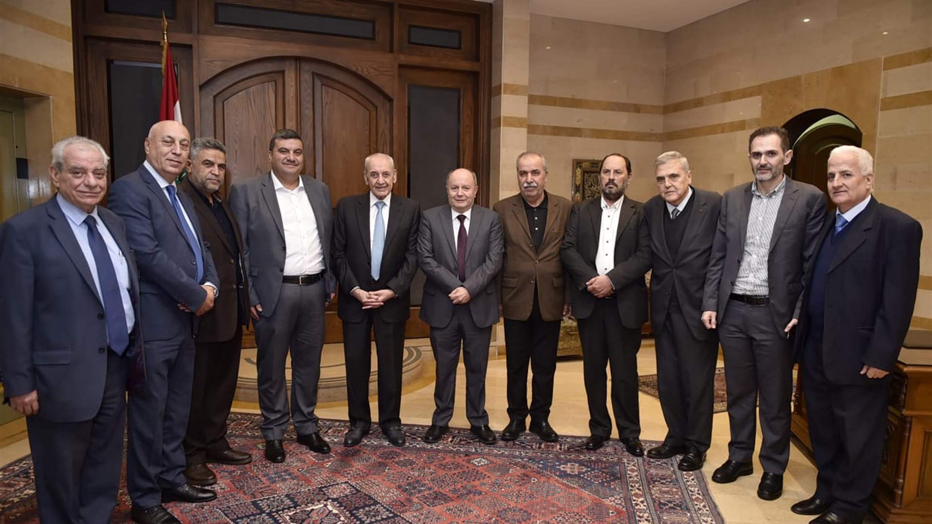 بري تابع الأوضاع مع السفير البريطاني والنائب سكاف ورئيس وأعضاء الإتحاد العمالي العام