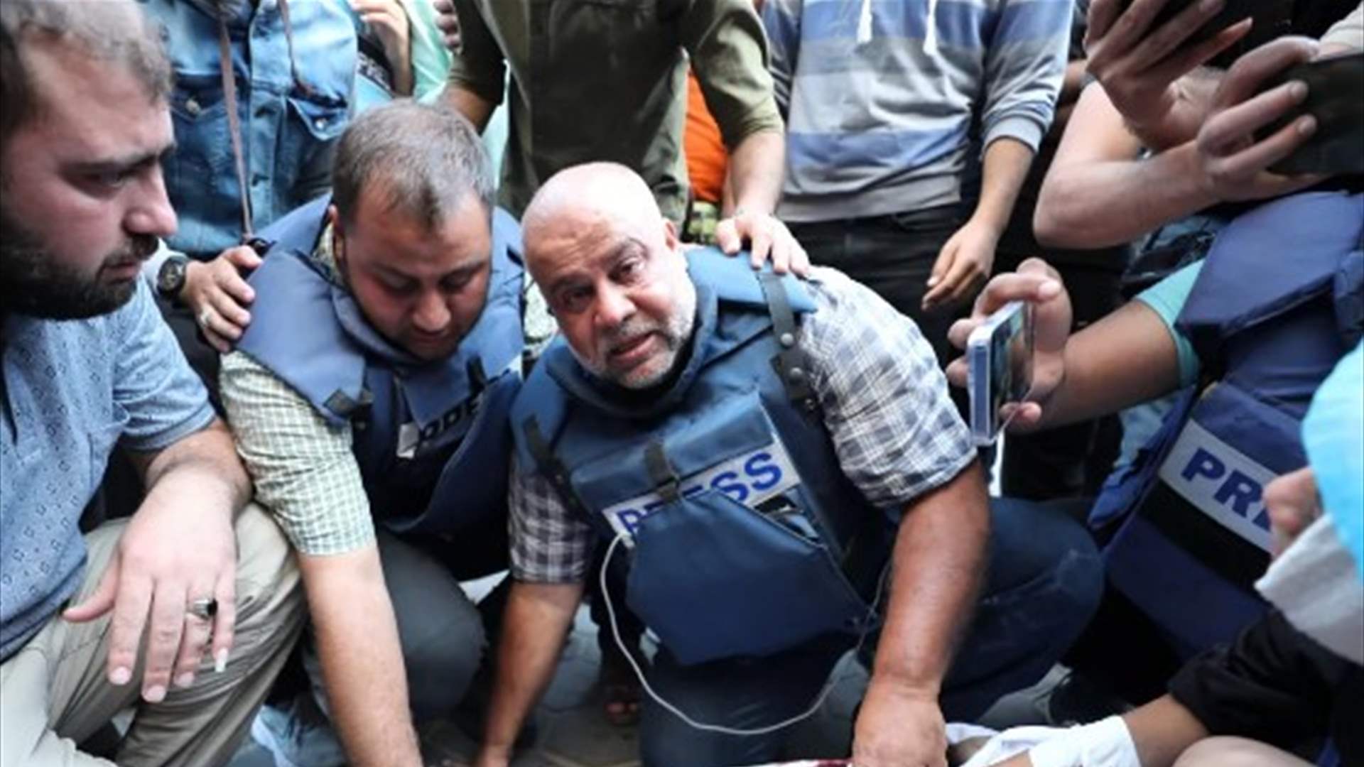 وائل الدحدوح: صوت الصحافة الصامدة في غزة يُكرم بجائزة "السرايا الحمراء لصحافة السلام 2023" (فيديو)