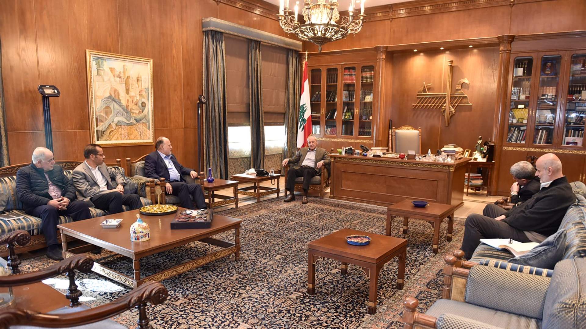 بري تابع الأوضاع العامة خلال لقائه النائبين علي عمار وفادي علامة ورئيس اتحاد بلديات الضاحية