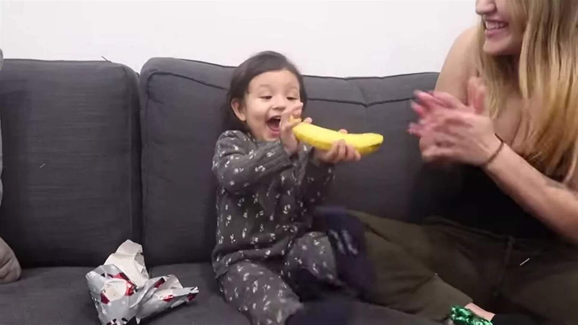  "أسوأ هدية على الإطلاق"... شاهدوا ردة الفعل المذهلة لهذه الطفلة بعد أن اكتشفت المفاجأة! (فيديو)