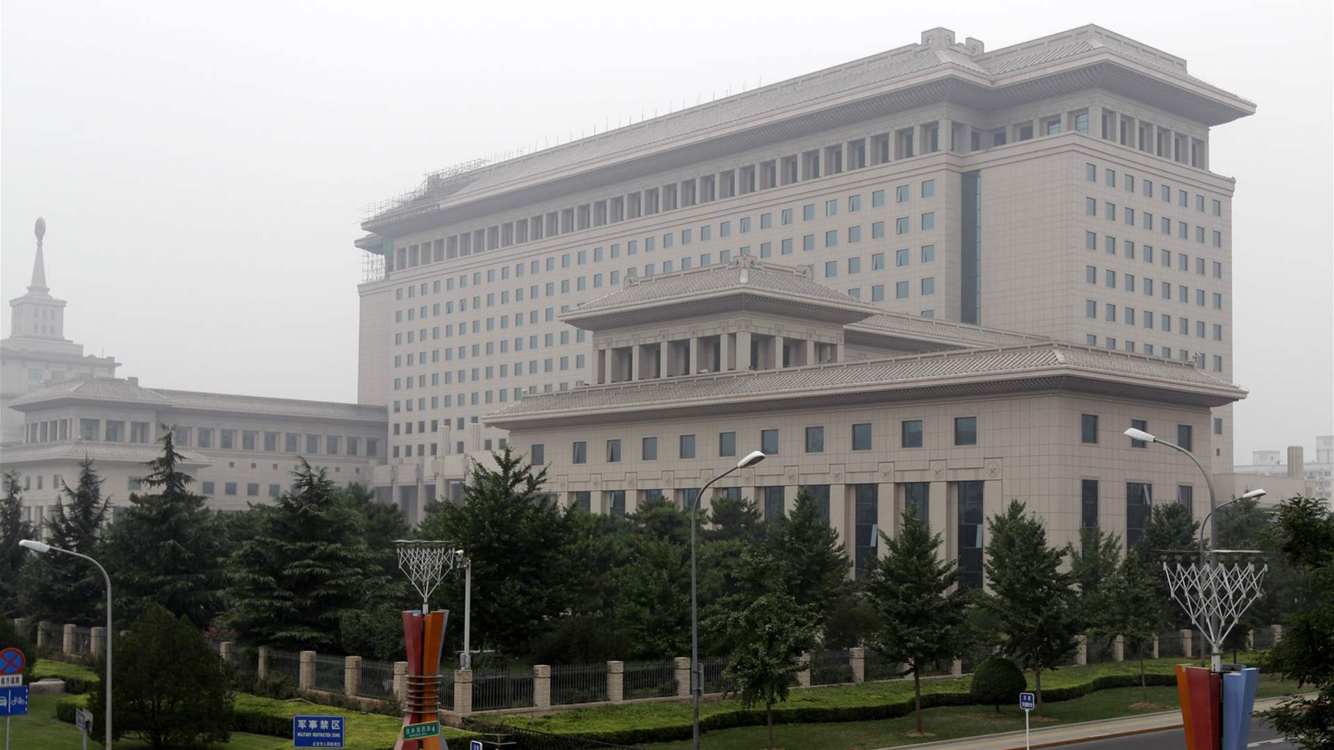  وزارة الدفاع الصينية: الصين ملتزمة بحل الخلافات بالحوار والتشاور