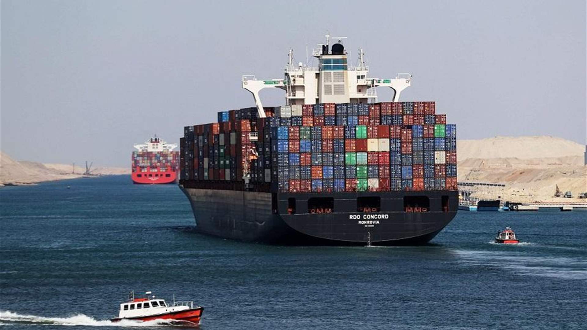 شركة حاويات شحن ألمانية ستواصل تحويل مسار سفنها من قناة السويس