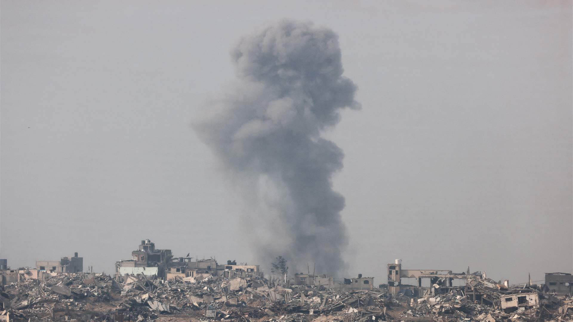 Palestinian death toll rises to 21,507 in Israeli airstrikes 