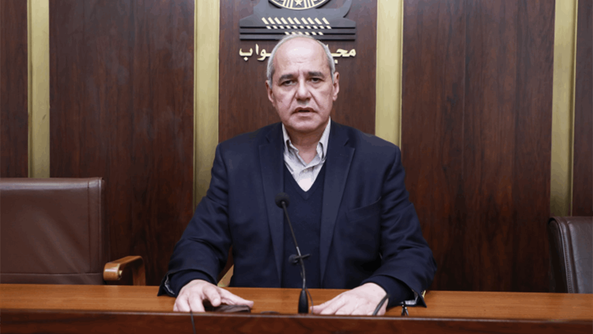 خلف: لنحضر إلى المجلس ولننتخب رئيسًا