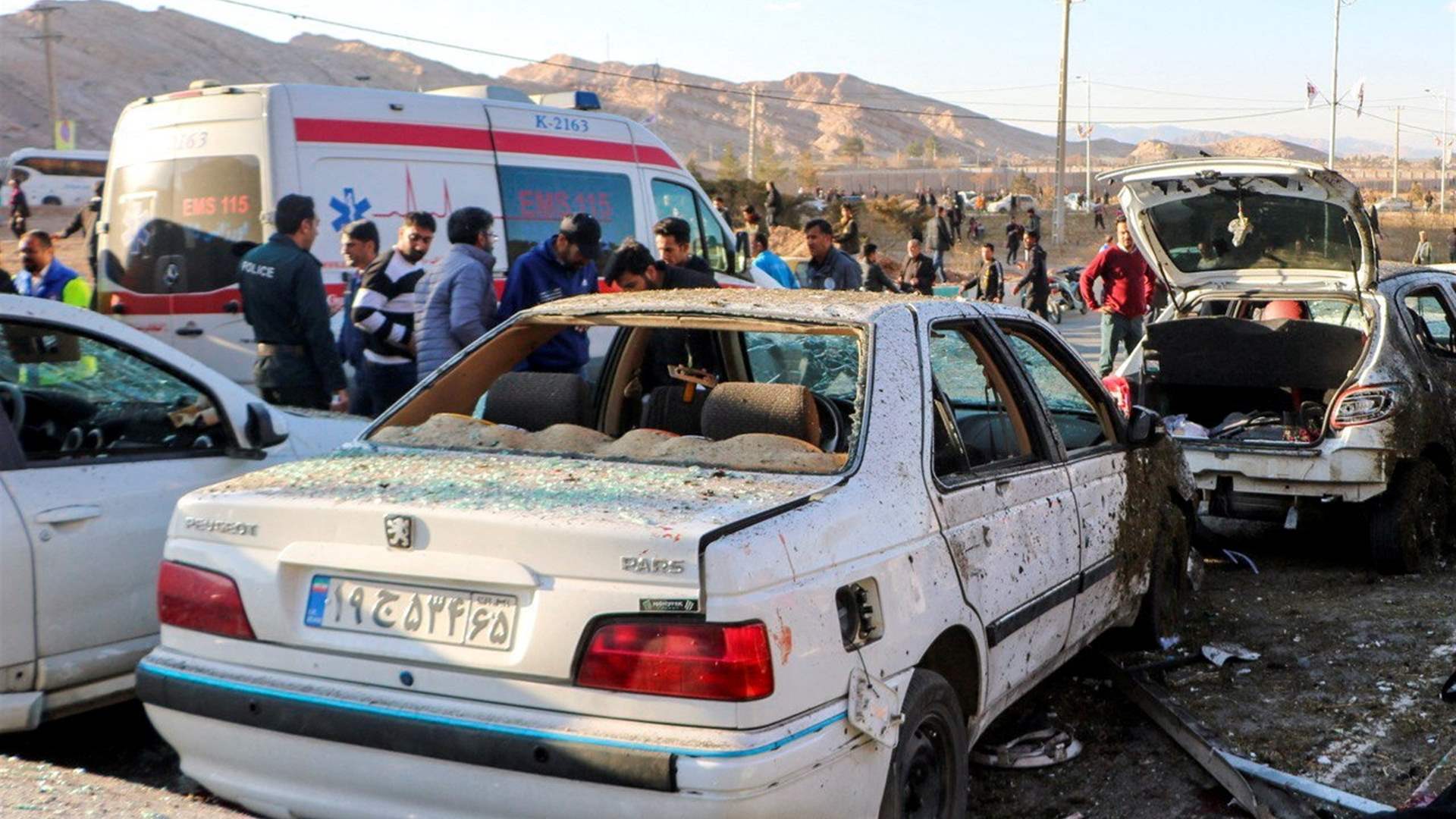 Terror attacks shake Iran: Hundreds of casualties in two explosions near Soleimani&#39;s tomb