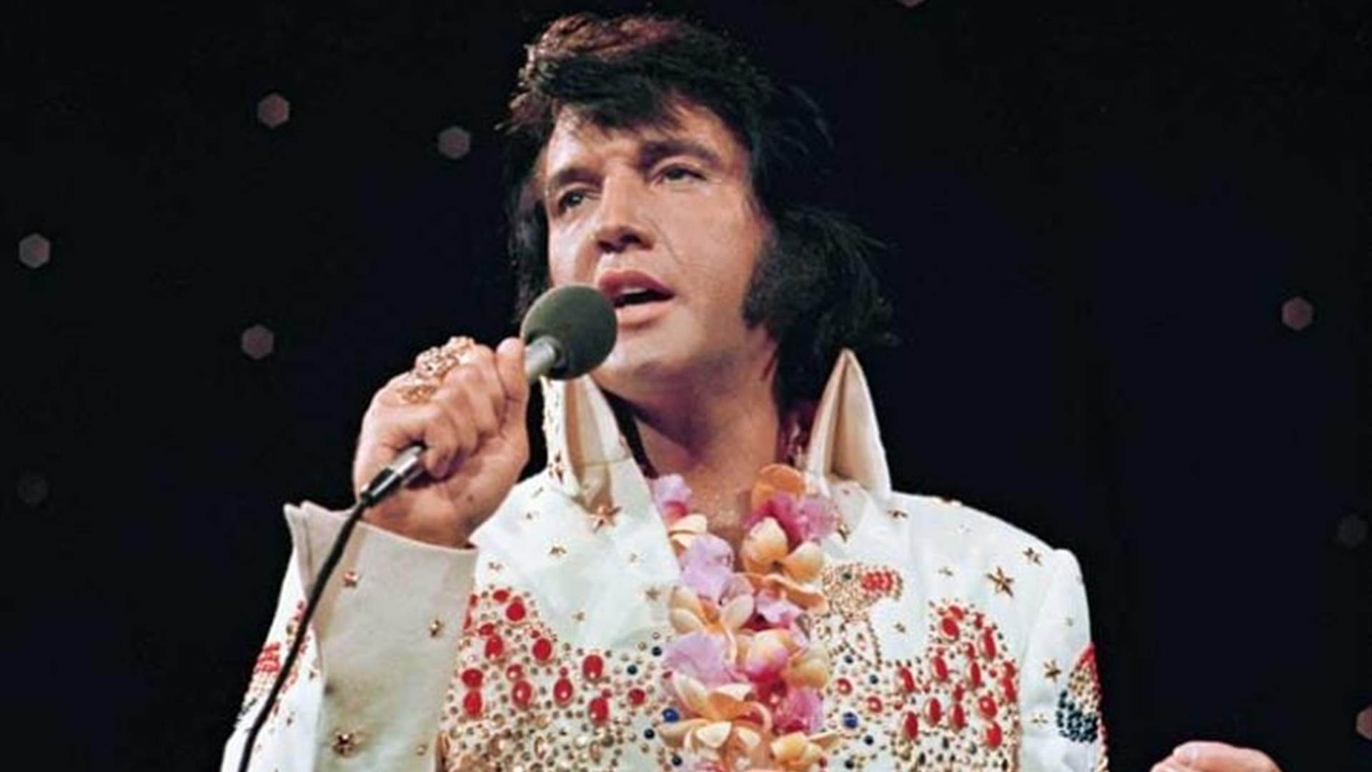 الفيس بريسلي يعود الى المسرح في لندن عام 2024 عبر الذكاء الاصطناعي