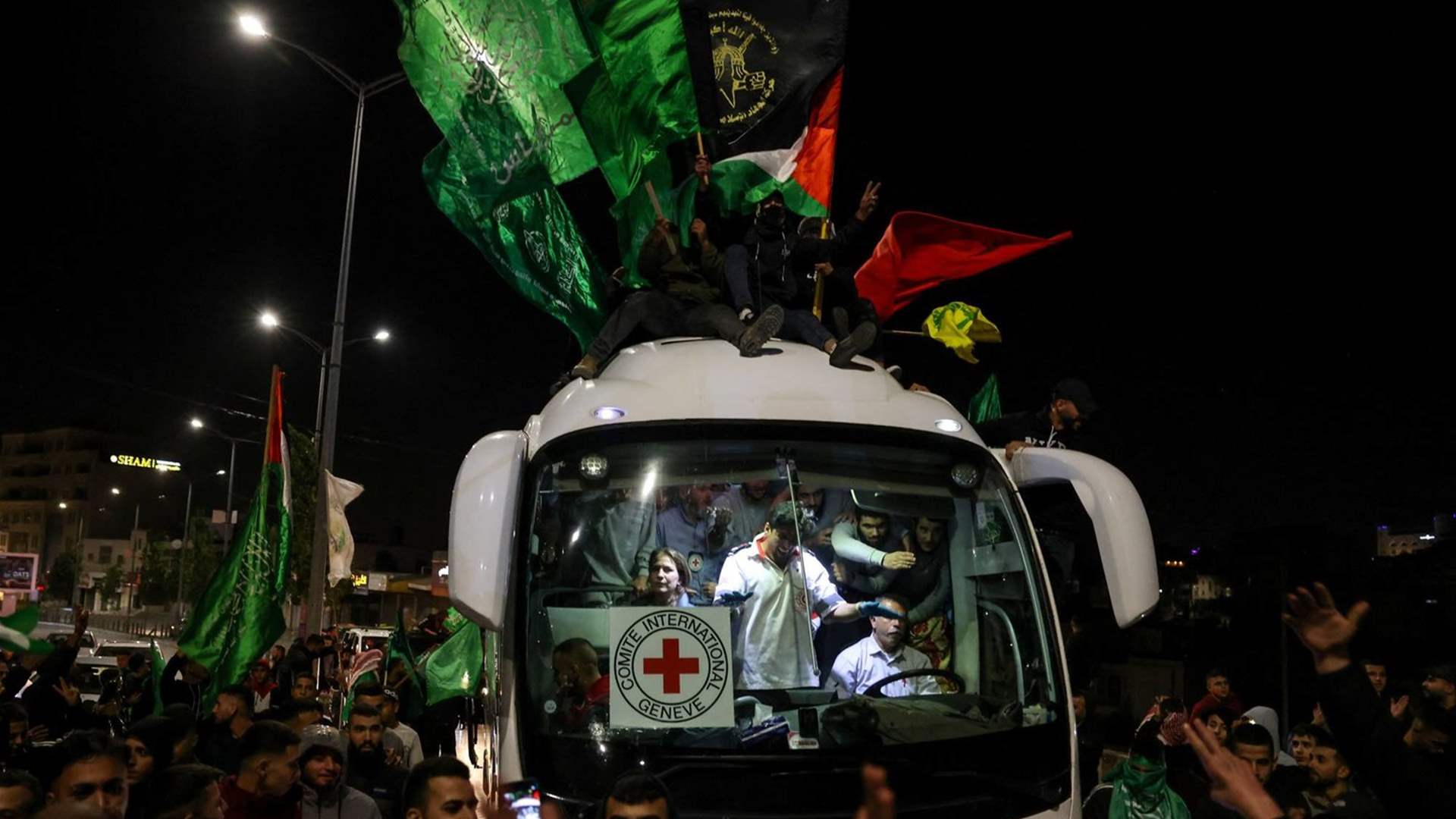 الجيش الإسرائيلي يؤكد أن ثلاثة مفقودين منذ هجوم حماس محتجزون كرهائن في غزة