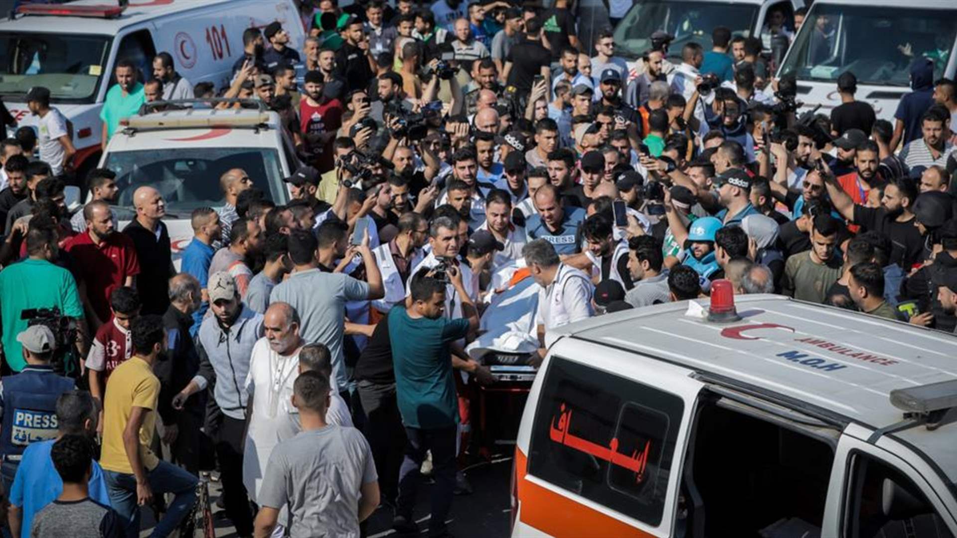 الصحة العالمية: الأطقم الطبية والمرضى يفرون من مستشفيات جنوب غزة مع احتدام القتال 