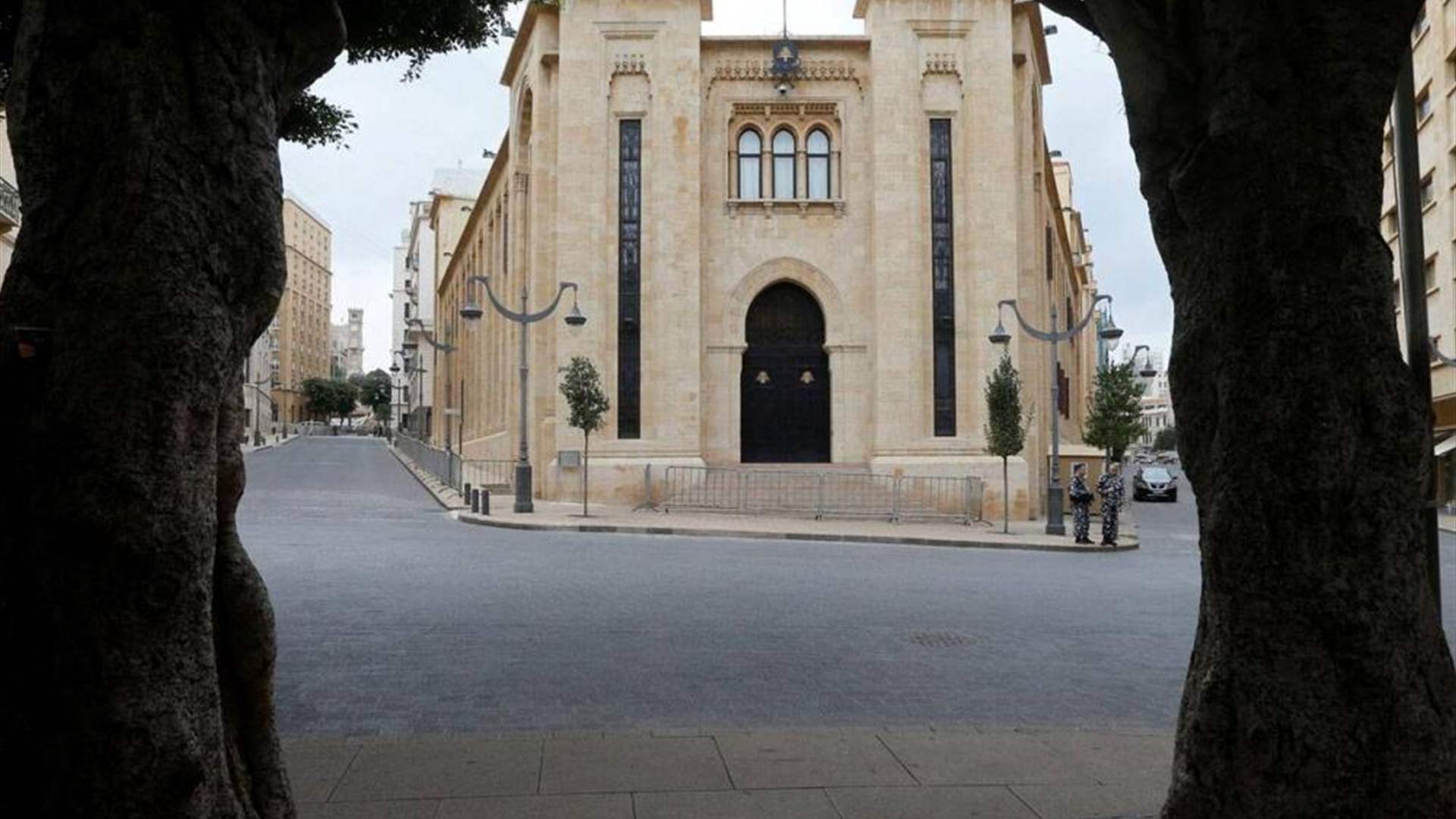 لجنة الأشغال ناقشت إقتراح القانون المتعلق بشركات توزيع الطاقة ودرست "تمديد العمل" بالقانون 464