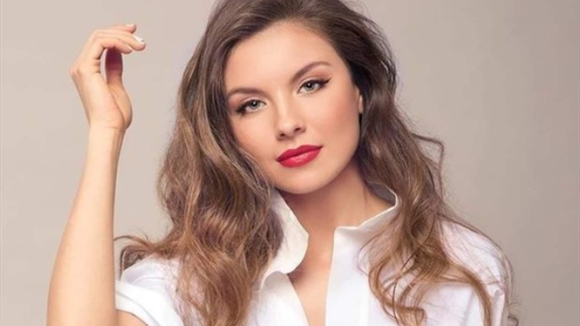 والدة مايا رعيدي تصدم الجمهور بشكلها... هل فعلاً تشبه جورجينا رزق؟ (صورة)
