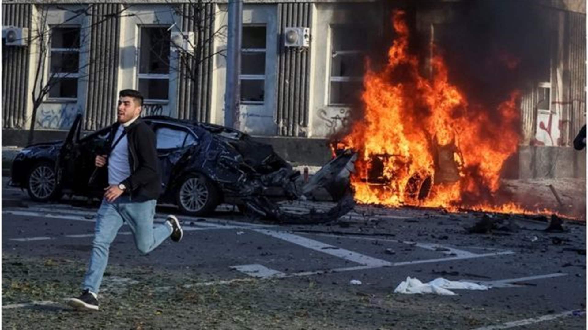 قتيلان في ضربة أصابت سيارة اسعاف في مدينة يحتلها الروس في أوكرانيا 