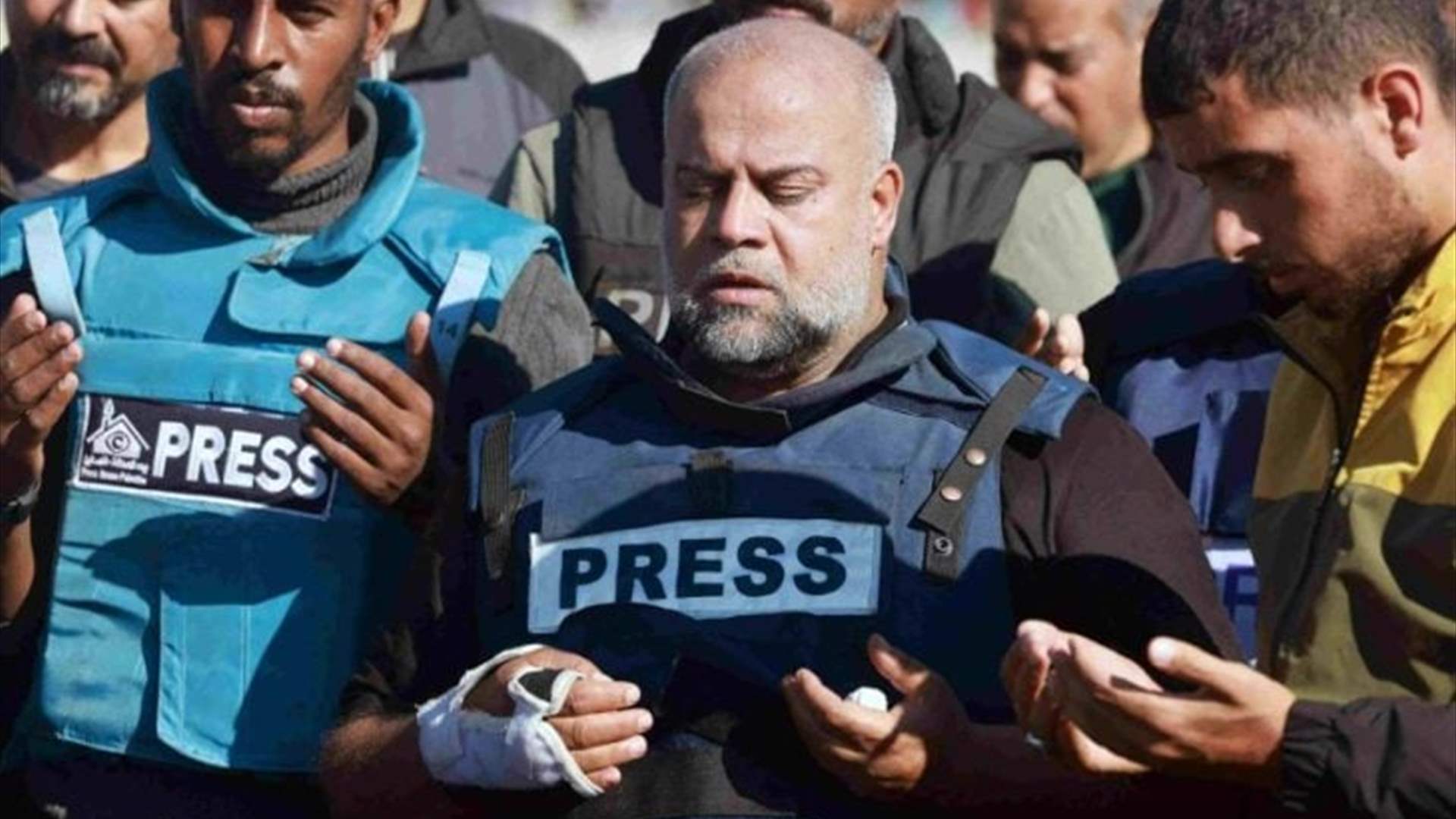 وائل الدحدوح يغادر غزة للخضوع لعملية جراحية في قطر