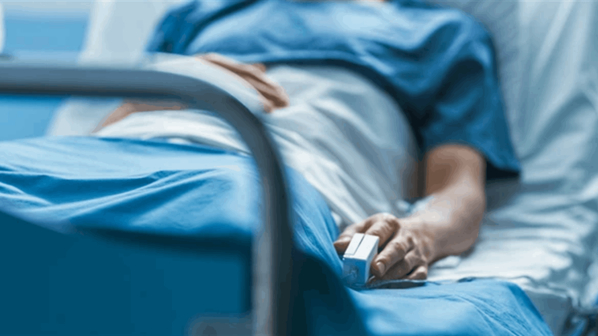 امرأة تكافح بين الحياة والموت في حادثة غامضة... لن تُصدقوا ما حصل لها! 