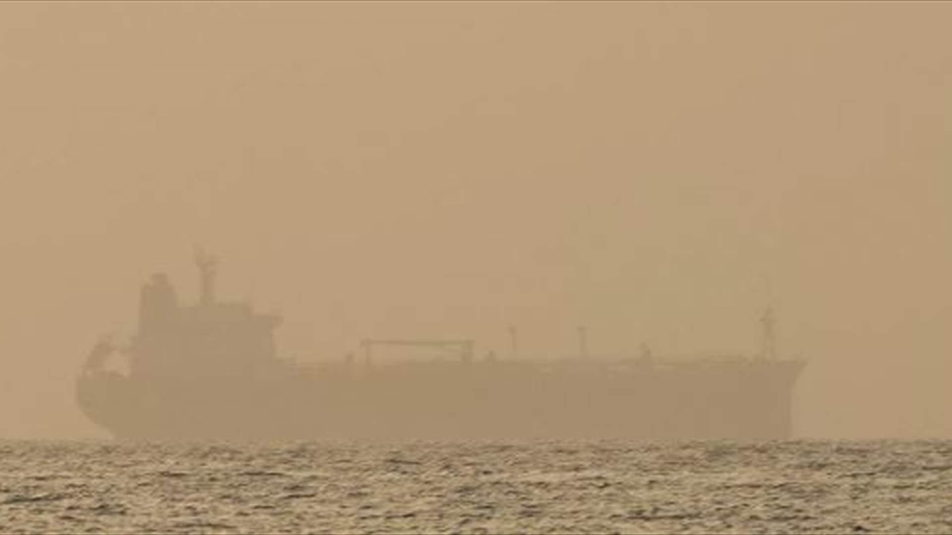 سفينة هندية تستجيب لنداء إستغاثة من سفينة ترفع علم جزر مارشال 