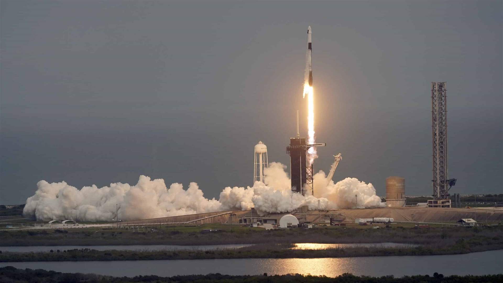 Crew with first astronaut from Turkey launched on flight to space station