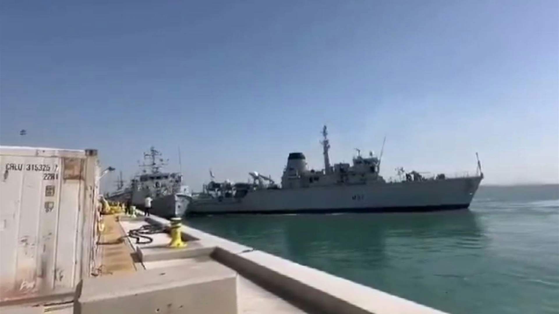 سفينتان بريطانيتان مخصصتان للكشف عن الألغام اصطدمتا ببعضهما