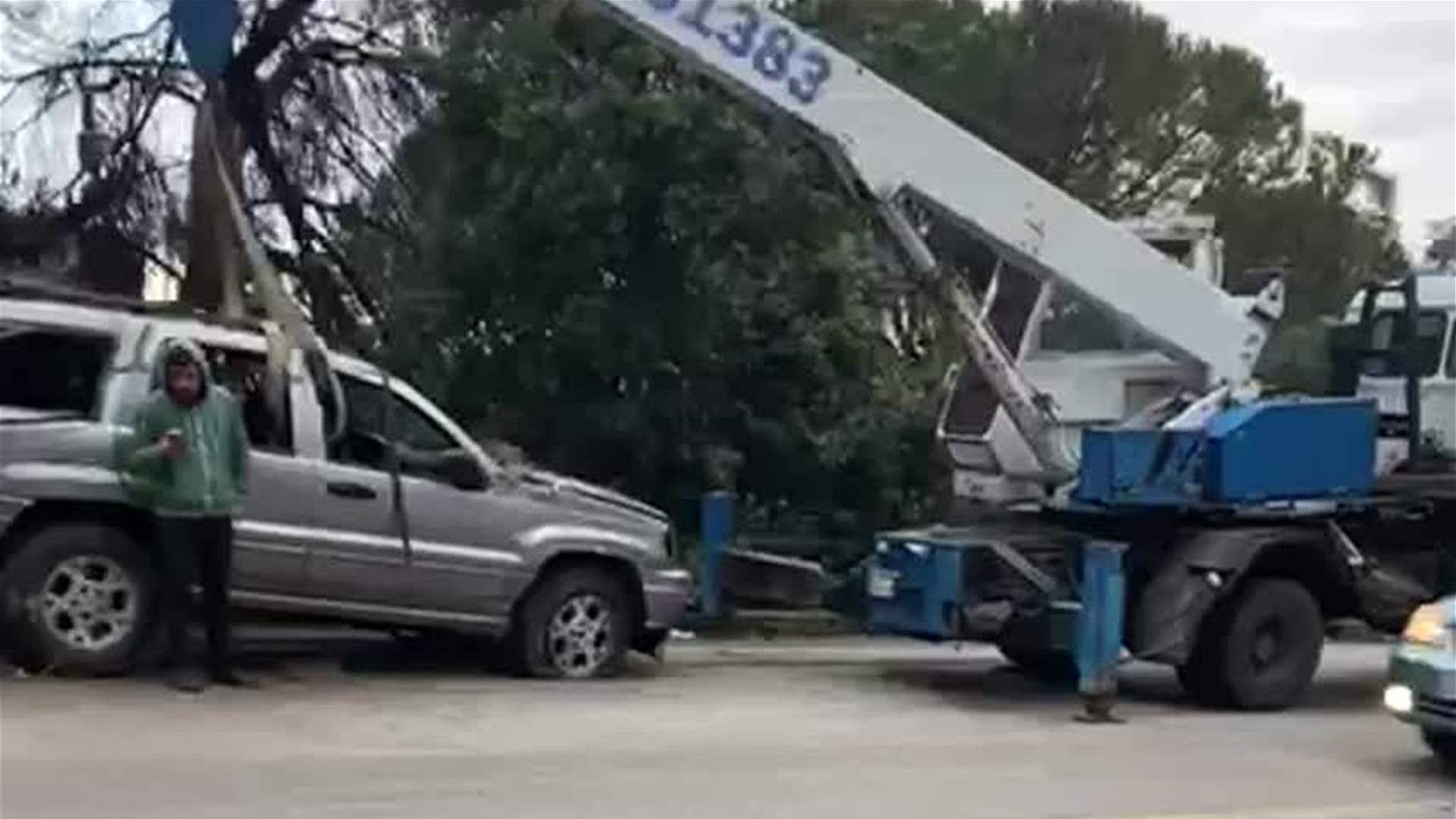 حادث سير في بلونة عند كوع العشاق (فيديو)