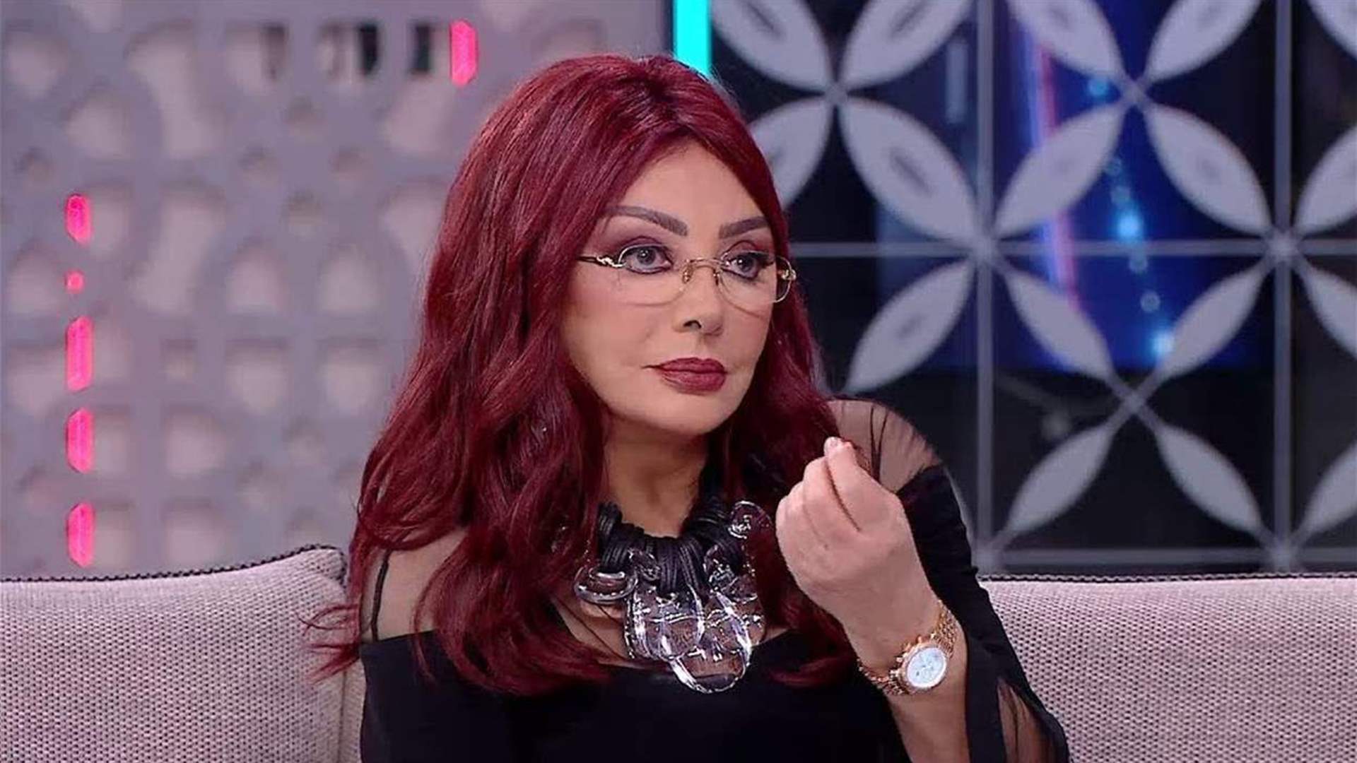 بملامح شبابيّة وأجواء إيجابية... نبيلة عبيد تحتفل بعيد ميلادها الـ 79 (فيديو)