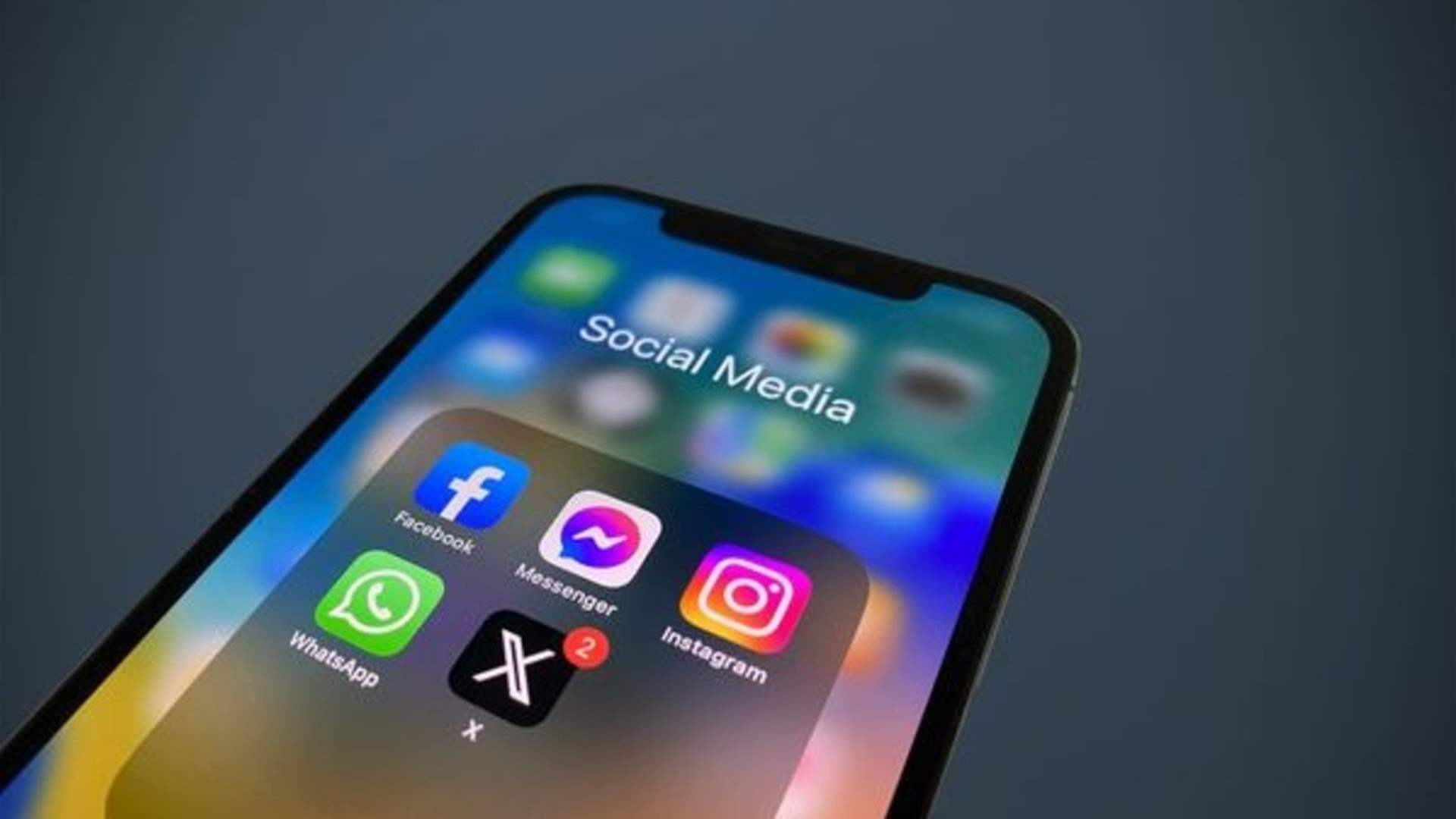 نشروا &quot;فيديو غير أخلاقي&quot;... الشرطة الدينية تلاحق 6 مشاهير في هذا البلد! 