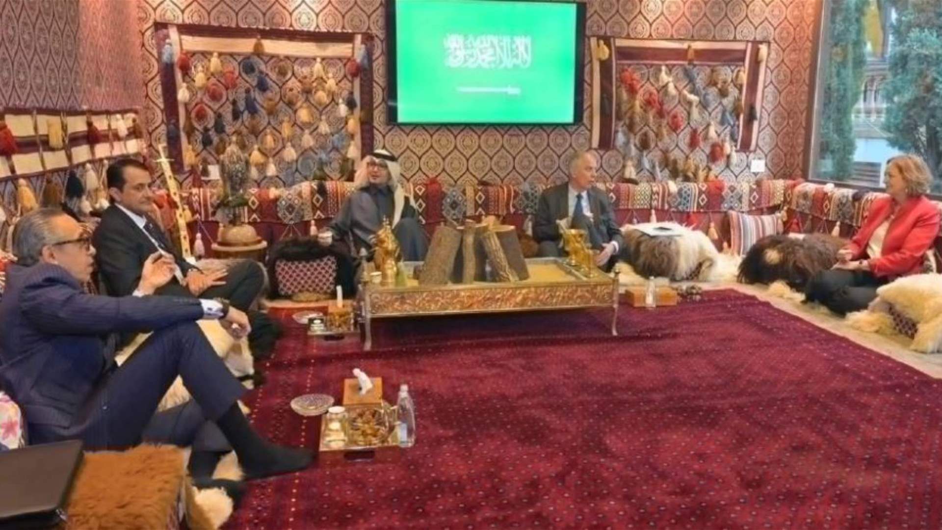 سفراء "الخماسية" يواصلون التركيز على حض قادة لبنان على إنتخاب رئيس وتشكيل حكومة (نداء الوطن)