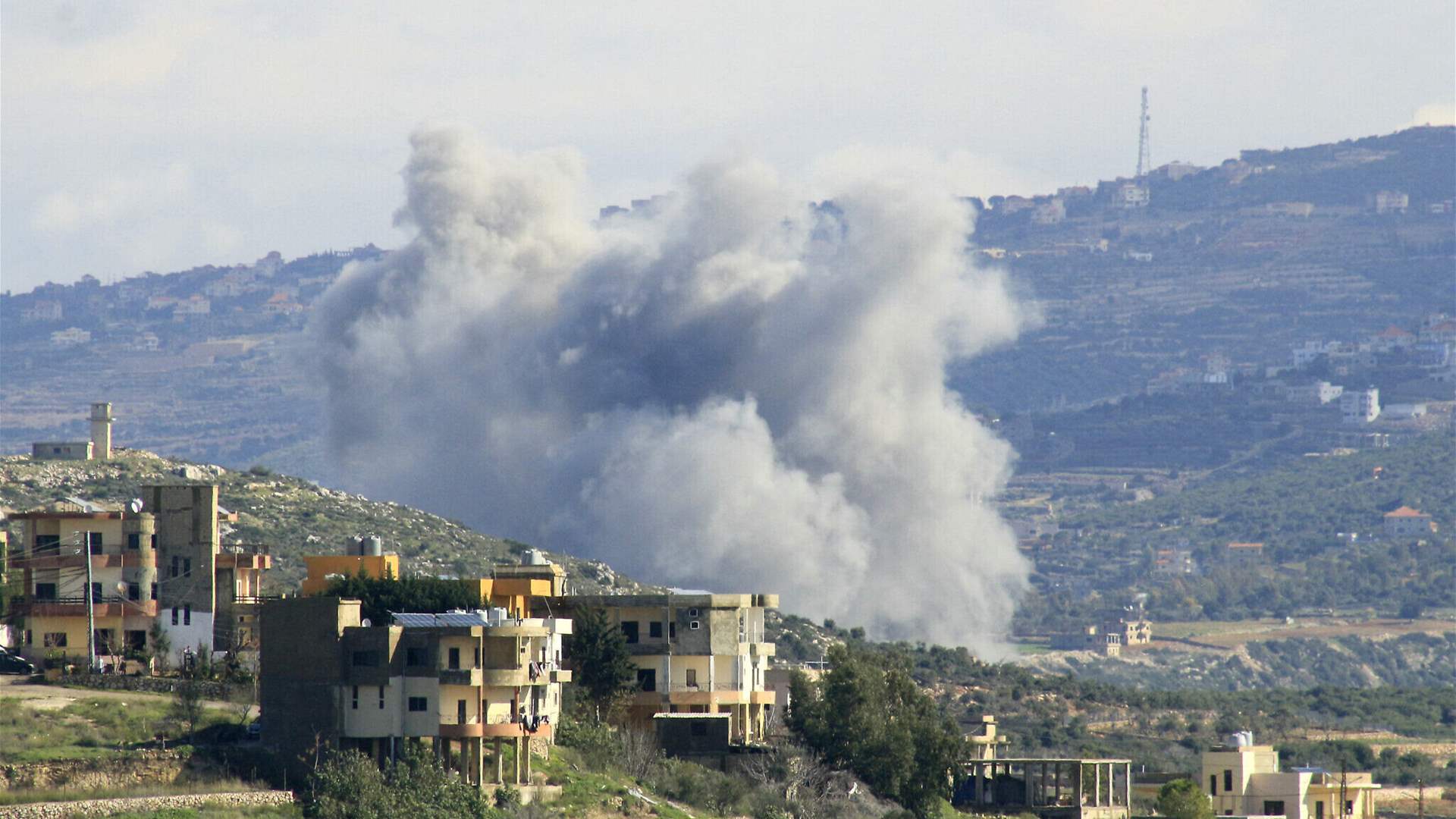 Israeli forces launch airstrikes on Hezbollah-linked military facilities in southern Lebanon