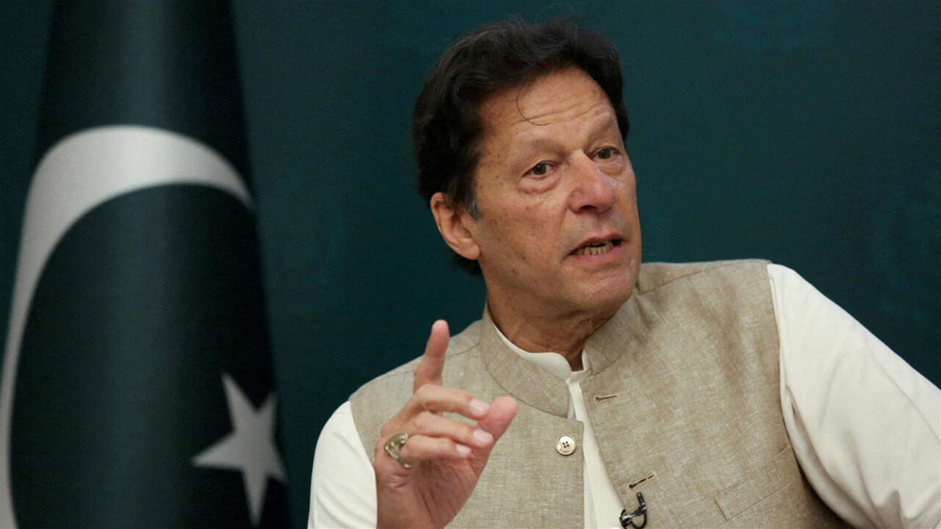 الحكم بالسجن على رئيس وزراء باكستانيّ سابق