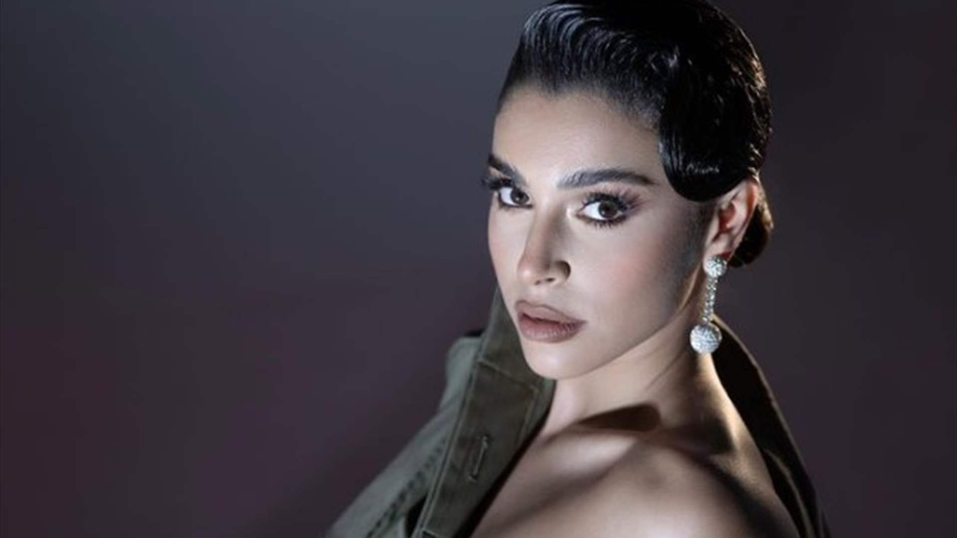"انّها الراقصة بداخلي"... ملكة جمال لبنان ياسمينة زيتون تستعرض موهبتها (فيديو)